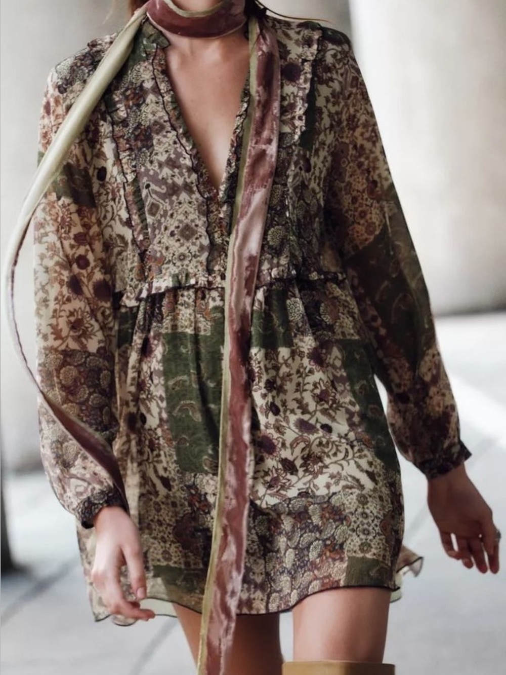 Zara Patchwork Ruffle XL Printed Paisley Floral Long Sleeeve Mini Dress